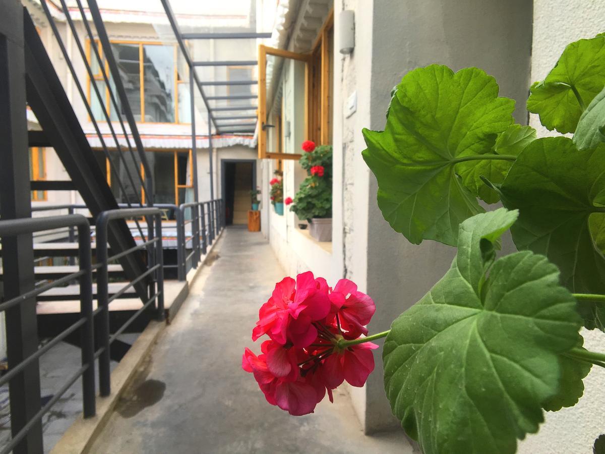 Fengma Feiyang Hostel Lhasa Buitenkant foto