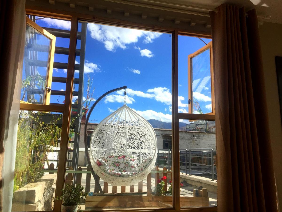 Fengma Feiyang Hostel Lhasa Buitenkant foto