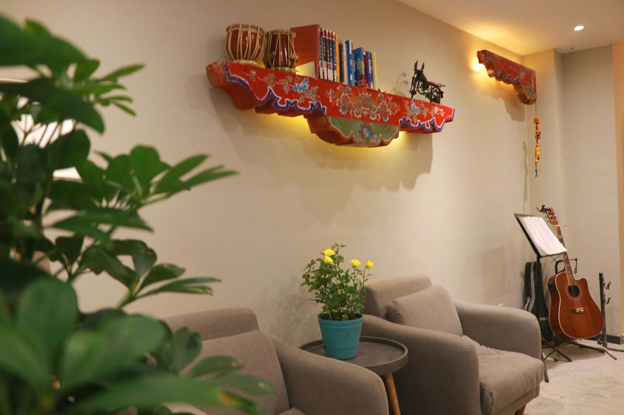 Fengma Feiyang Hostel Lhasa Buitenkant foto
